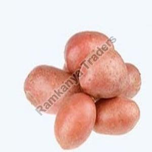 Fresh rosetta potato (LR)