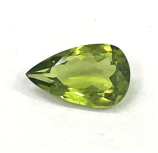Natural Peridot Gemstone, Color : Green