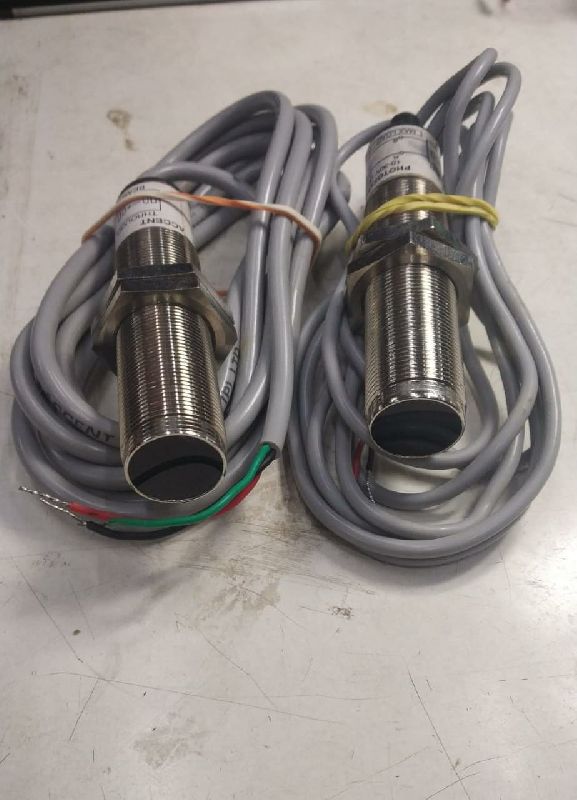 ACCENT Metal retro reflex photoelectric sensor, for Object detection