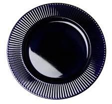 Black color charger plate