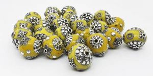Lac Beads, Color : Yellow