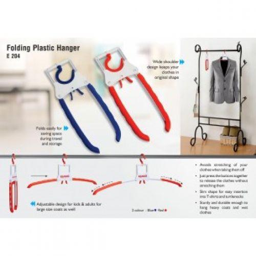 FOLDING PLASTIC HANGER