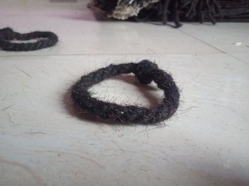 Wool bracelet, Color : Black white