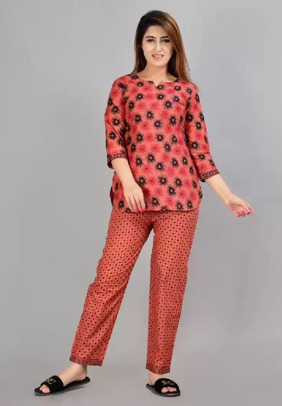 Ladies Red Top and Pant Set, Size : M, Xl, Xxl