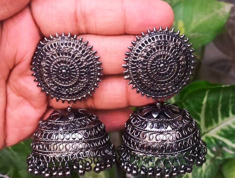 Black Metal Earrings by Pratha - Jewellery Studio-sonxechinhhang.vn