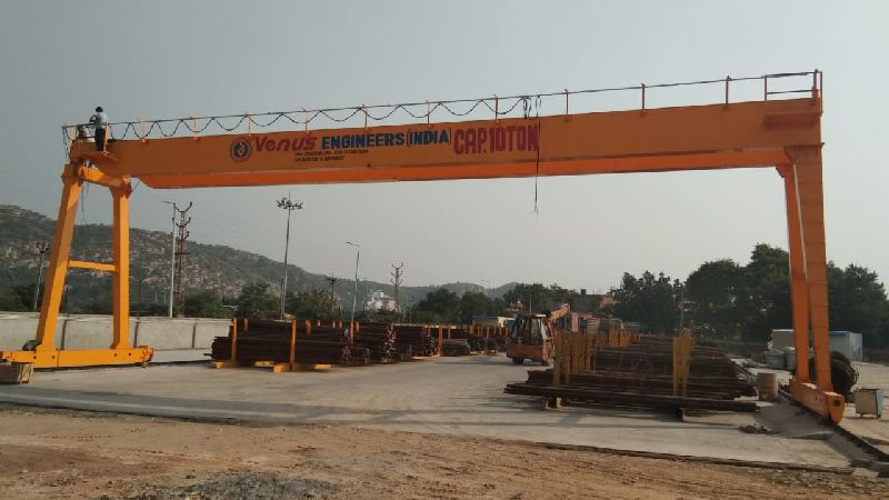 Hydraulic Heavy Duty Gantry Cranes, for Construction, Load Capacity : 10-15tons