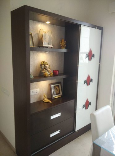 Polished Plywood Wooden Showcase Shelf