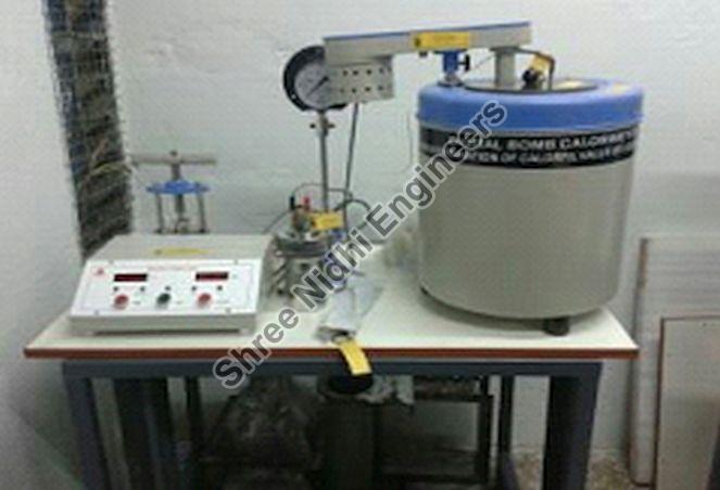 Cast Iron Bomb Calorimeter, for Industrial Use, Feature : Accuracy