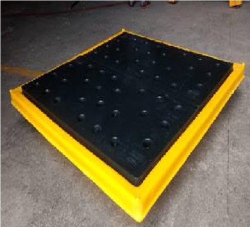 Spill Containment pallets