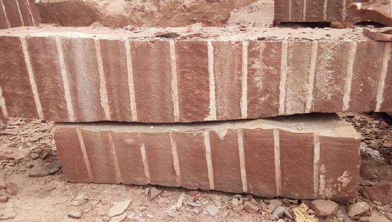 Rectangular Brown Stone Blocks, for Construction, Size : Standard