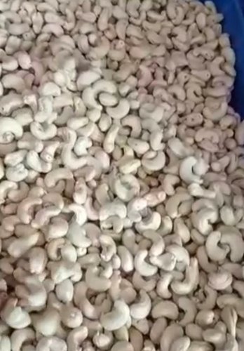 Curve Organic Cashew Nuts, Color : White