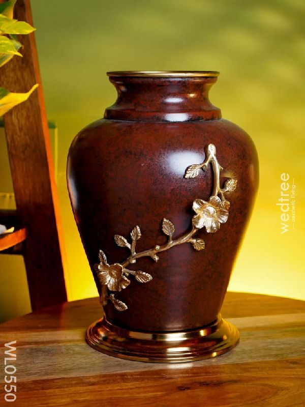 Metal vase