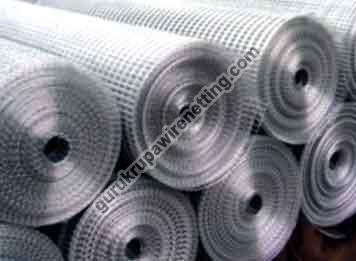 Superior Quality Material Welded Mesh, for Used floor gratings, poultry protection, green houses, concrete reinforcement