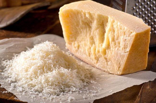 Parmesan Cheese, for Bread Toast, Making Pizza, Packaging Type : Plastic Packet