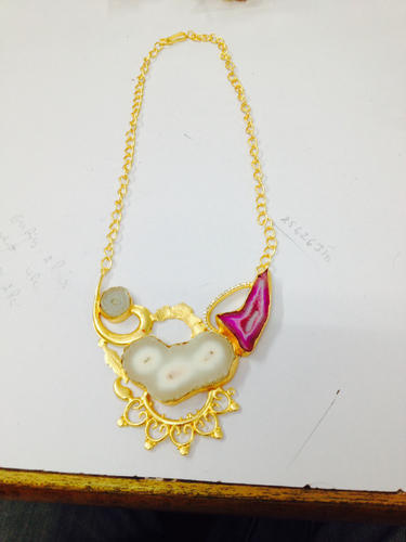  Gold Plated Brass Solar Quartz Necklace, Packaging Type : Box