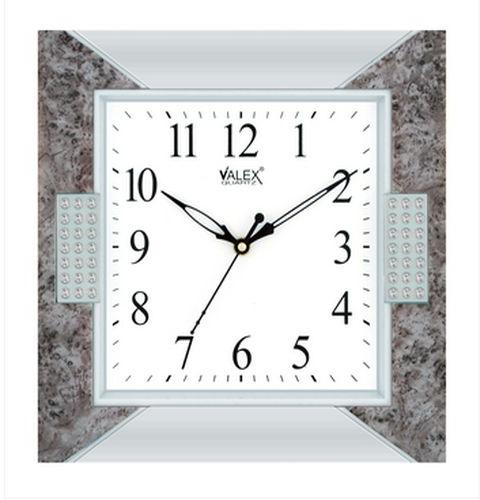 199 Plain Diamond Wall Clock