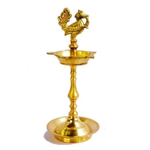 Brass Polished Kuthu Vilakku, Color : Golden
