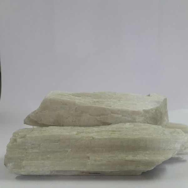 Calcite Lumps, for Constructional, Form : Stone