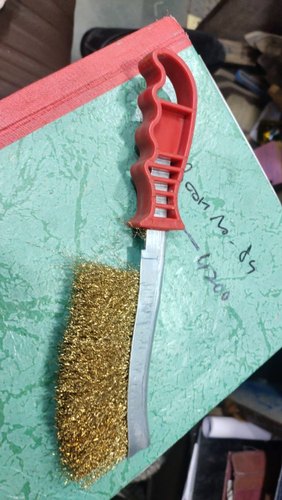 Knife Shaped Handle Brass Cleaning Brush, Feature : Easy To Use