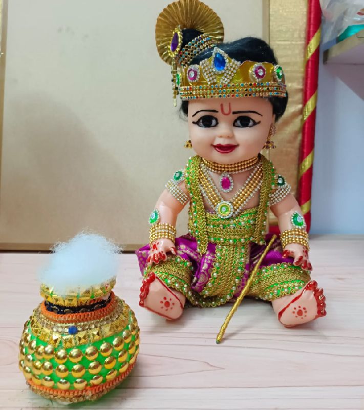 SKP 0061 Smiling Krishna Doll