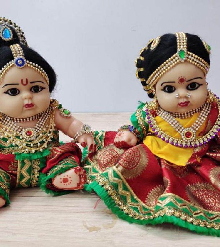 SKP 0097 Radha Krishna Dolls, Pattern : Printed