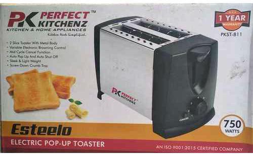Electric Pop-Up Toaster, Power : 750 W