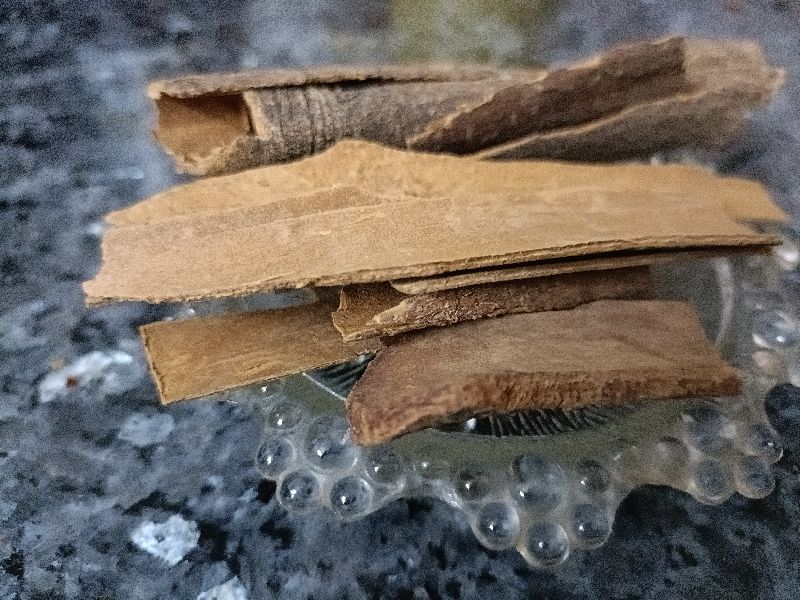 Raw Cinnamon Stick, for Spices, Certification : FSSAI Certified