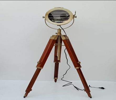 AGSSL-11 Brass Spot Light With Tripod Stand