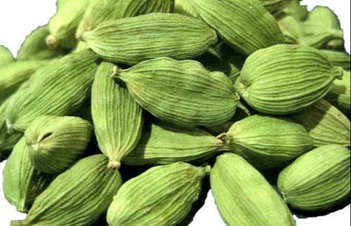 Organic Raw Green cardamom seeds, for Cooking, Spices, Food Medicine, Form : Solid