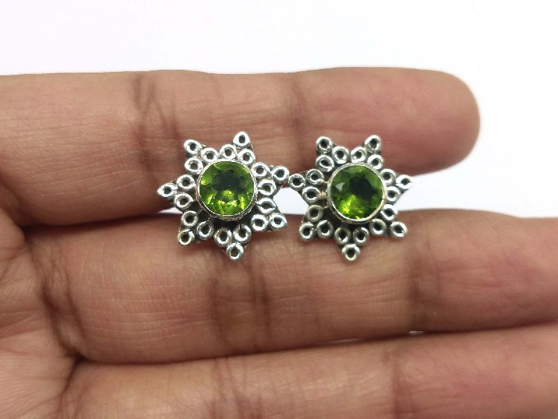 925 Sterling Silver Peridot Round Faceted Gemstone Stud Earrings