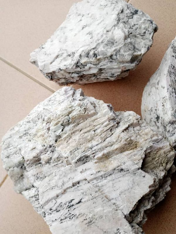 Minerals/Ores, for Plastic, GLASS, Feature : Good Quality, Pure