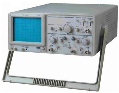 Digital Oscilloscope, Voltage : 400 V
