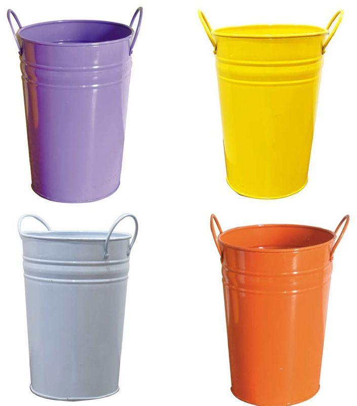 Plain Coated Metal Bucket Planter, Portable Style : Standing