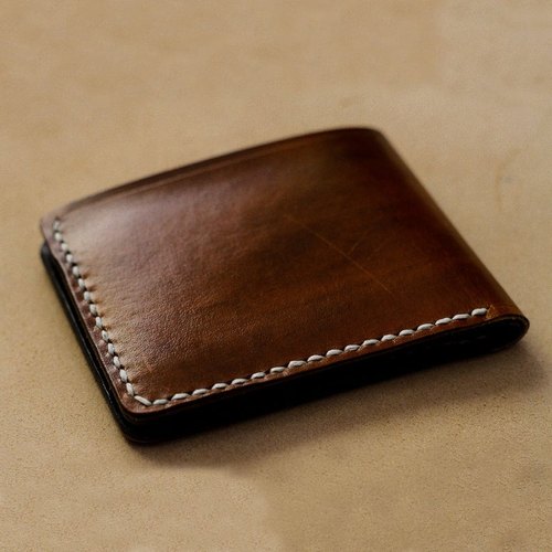 Polished Mens Brown Leather Wallets, Closure Type : Magnet Button