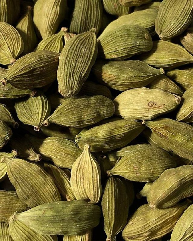 Raw Common cardamom, for Cooking, Form : Seeds