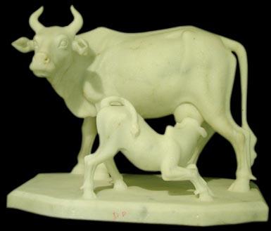 Polished Marble Cow Statue, for Home, Office, Shop, Size : Standard