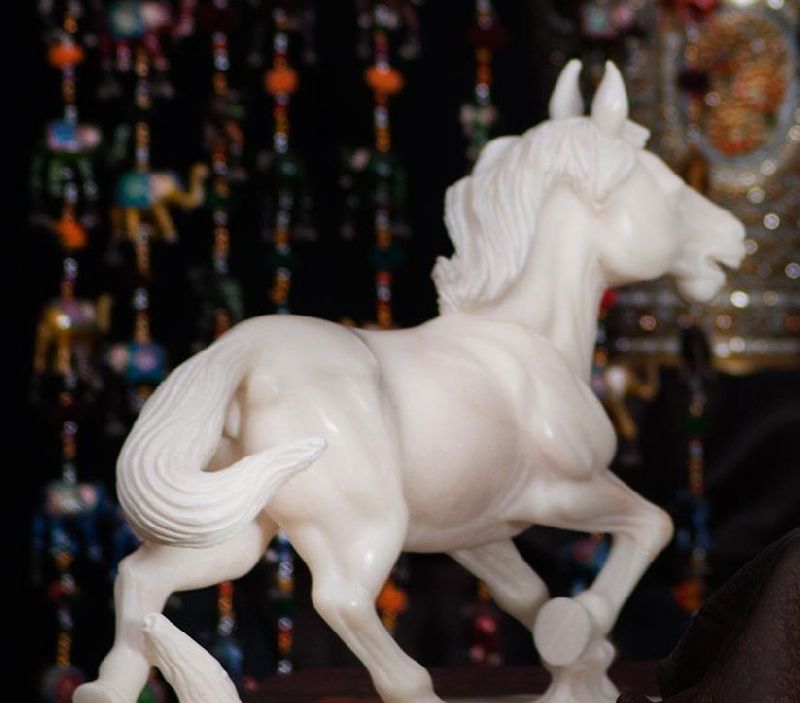 Plain Marble Horse Statue, Style Type : Contemporary