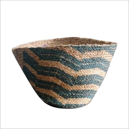 Braided Jute Basket, Feature : Eco Friendly, Superior Finish, Washable