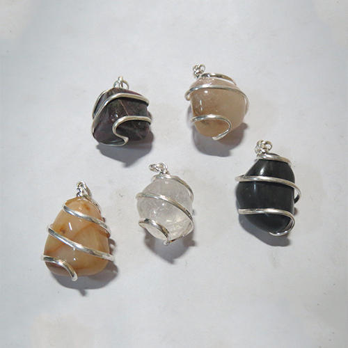 Crystal Stone Tumble Wire Wrapped Pendant, Packaging Type : Velvet Box