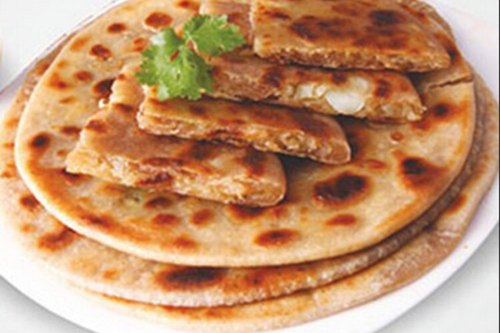 Frozen Aloo Paratha, Packaging Type : LDPE Bags