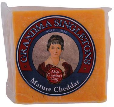 Grandma Red Cheddar Block, for Home, Mess etc., Packaging Type : Packets