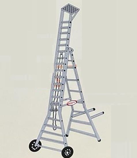 Polished Metal Telescopic Wheel Ladder, for Construction, Industrial, Feature : Durable, Fine Finishing