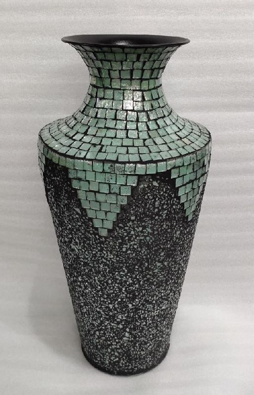 Jar Shaped mosaic vase, Style : Antique