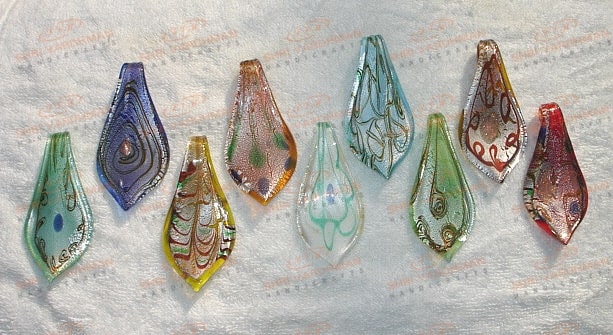 Big Nagfani Glass Pendant, Color : Multicolor