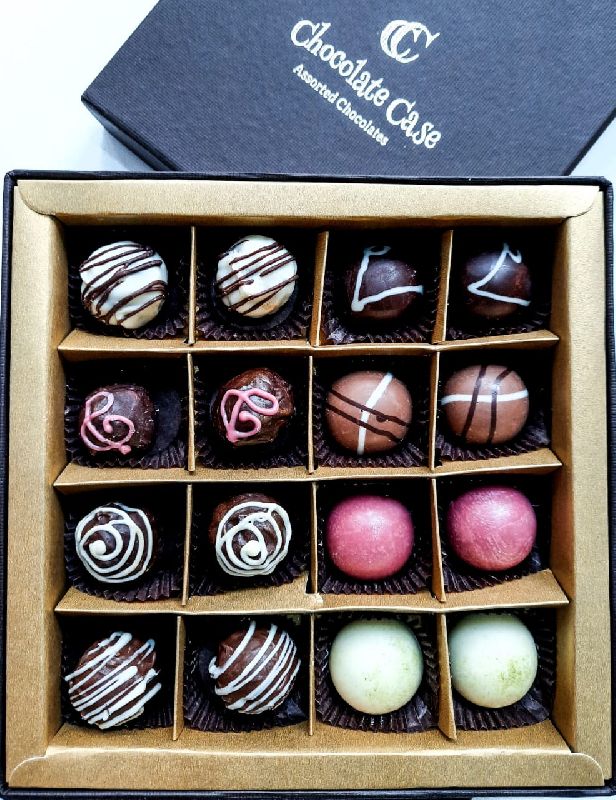 Hand Crafted Assorted Chocolates, for Nice Aroma, Hygienically Packed, Good In Taste, Fresh, Energetic
