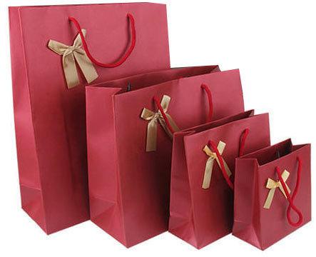 Printed Imported Gift Paper Bag, Capacity : 1kg, 500gm