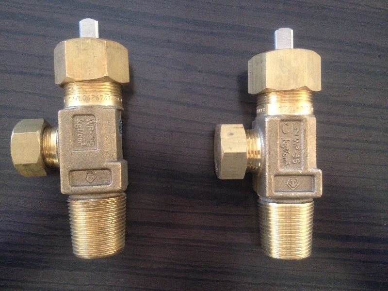 Brass Cylinder Toner Valves, for Gas Fitting