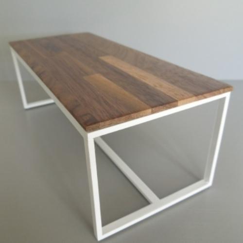 Wood Non Polished Industrial Dining Table, Feature : Easy To Place, Quality Tested