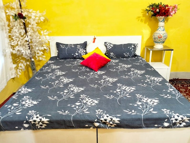 Grey Leaf Double Bed Sheet