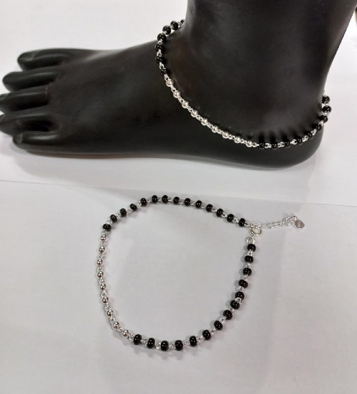 925 Sterling Silver Black Beads Fancy Payal 1